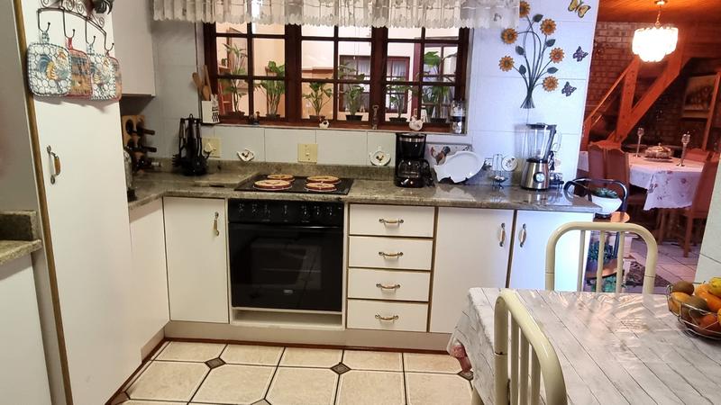 3 Bedroom Property for Sale in Lisdogan Park Gauteng