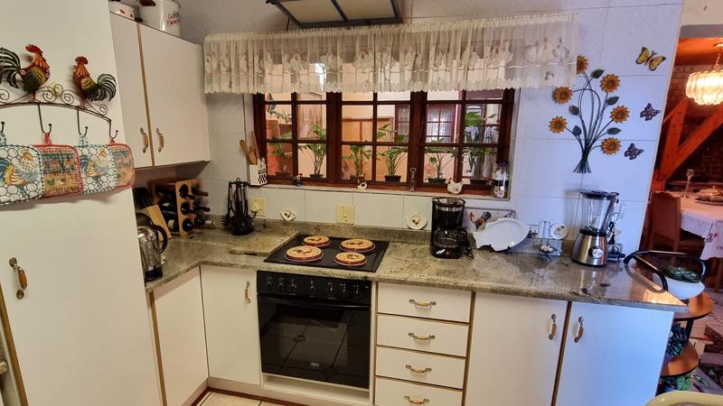 3 Bedroom Property for Sale in Lisdogan Park Gauteng
