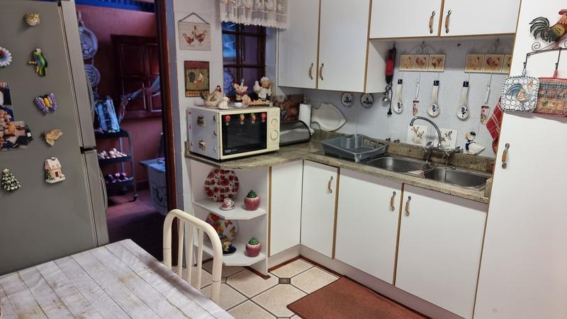 3 Bedroom Property for Sale in Lisdogan Park Gauteng