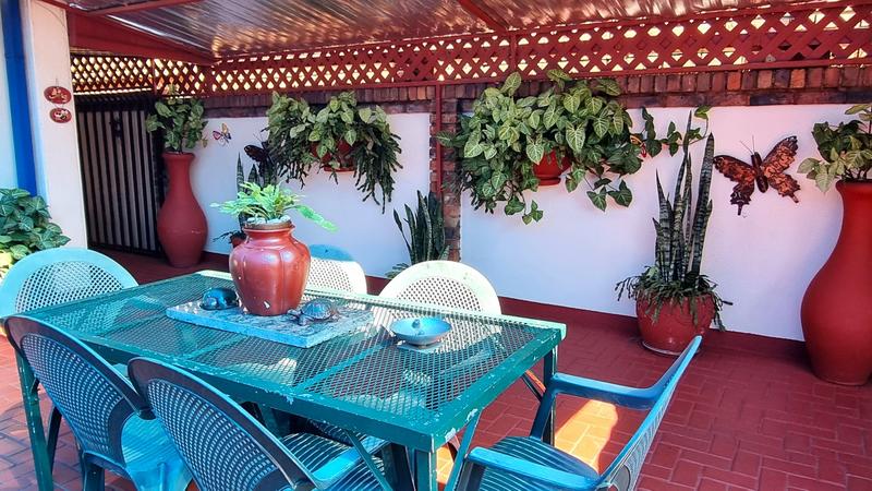 3 Bedroom Property for Sale in Lisdogan Park Gauteng