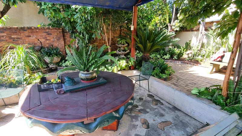 3 Bedroom Property for Sale in Lisdogan Park Gauteng