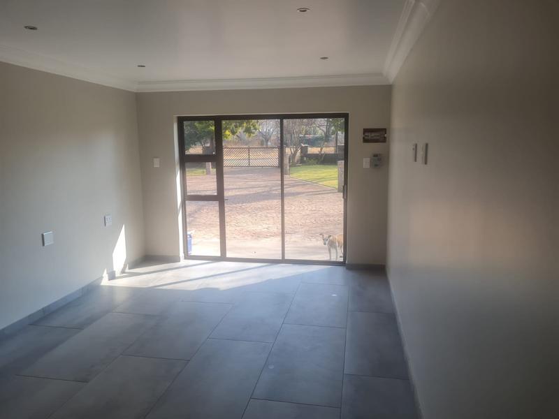 To Let 1 Bedroom Property for Rent in Three Rivers East Gauteng