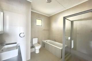 2 Bedroom Property for Sale in Carlswald Gauteng