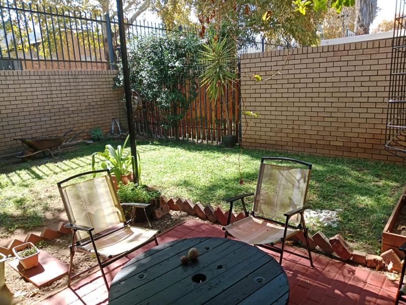 3 Bedroom Property for Sale in Mountain View Gauteng