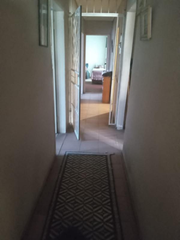 3 Bedroom Property for Sale in Louisrus Gauteng