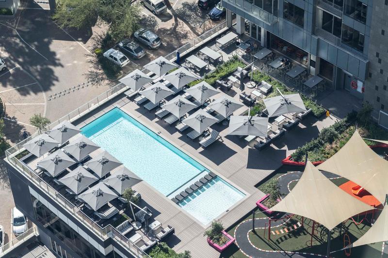 2 Bedroom Property for Sale in Benmore Gardens Gauteng