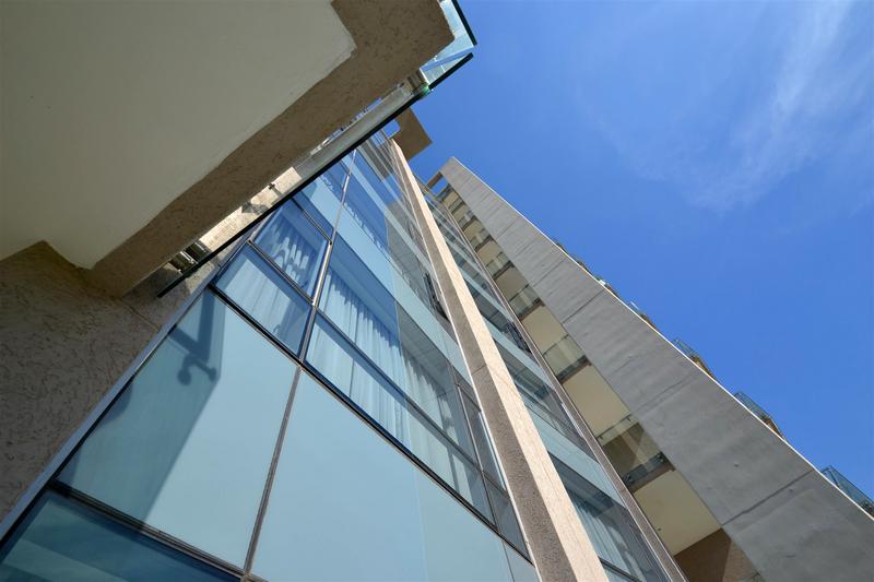 1 Bedroom Property for Sale in Sandown Gauteng