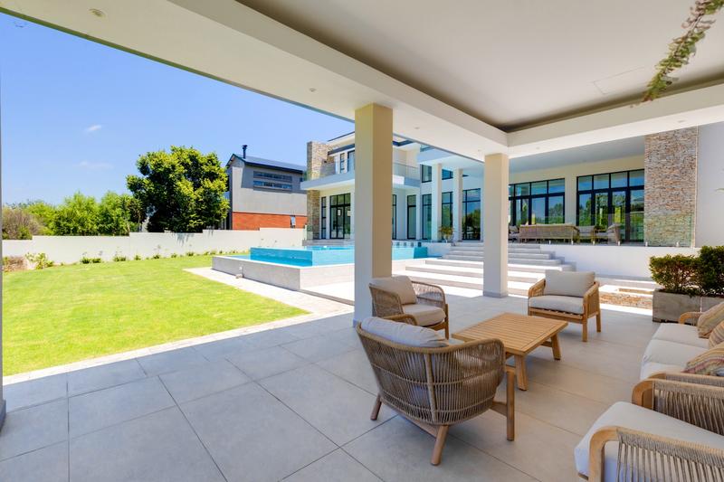 5 Bedroom Property for Sale in Waterfall Country Estate Gauteng