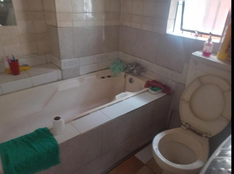 4 Bedroom Property for Sale in Tembisa Gauteng