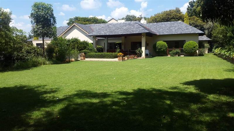 5 Bedroom Property for Sale in Bryanston Gauteng