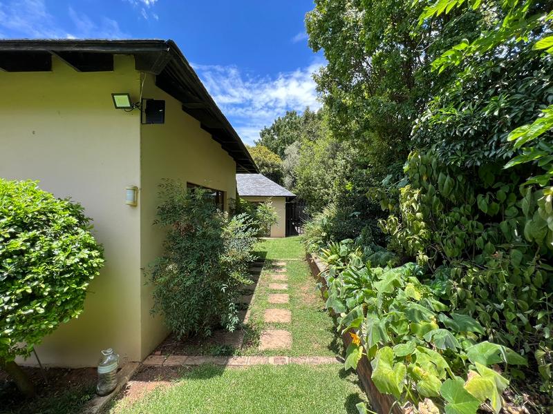 5 Bedroom Property for Sale in Bryanston Gauteng