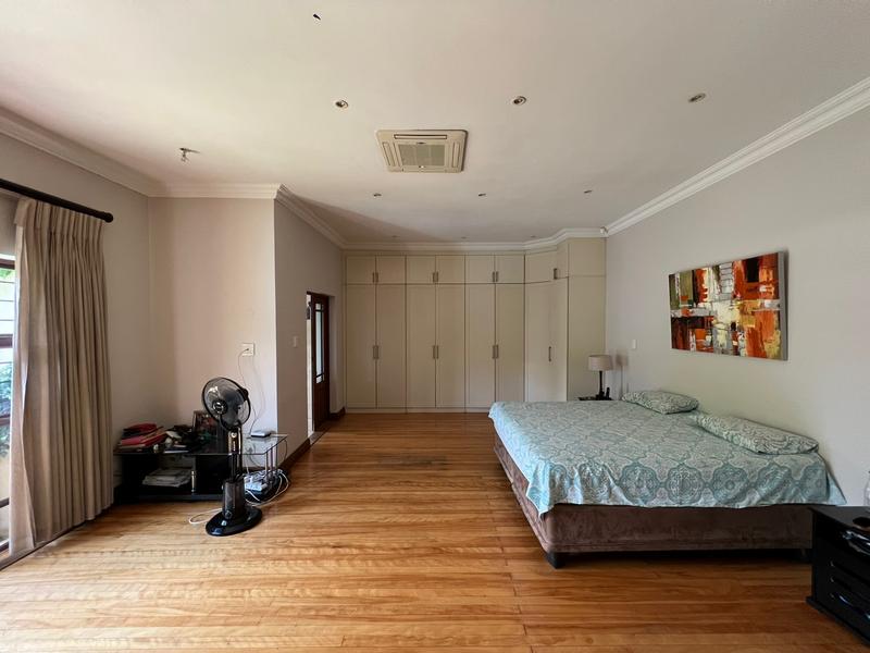 5 Bedroom Property for Sale in Bryanston Gauteng