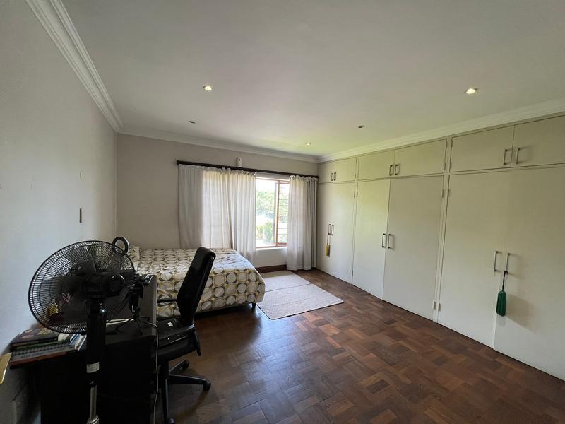 5 Bedroom Property for Sale in Bryanston Gauteng