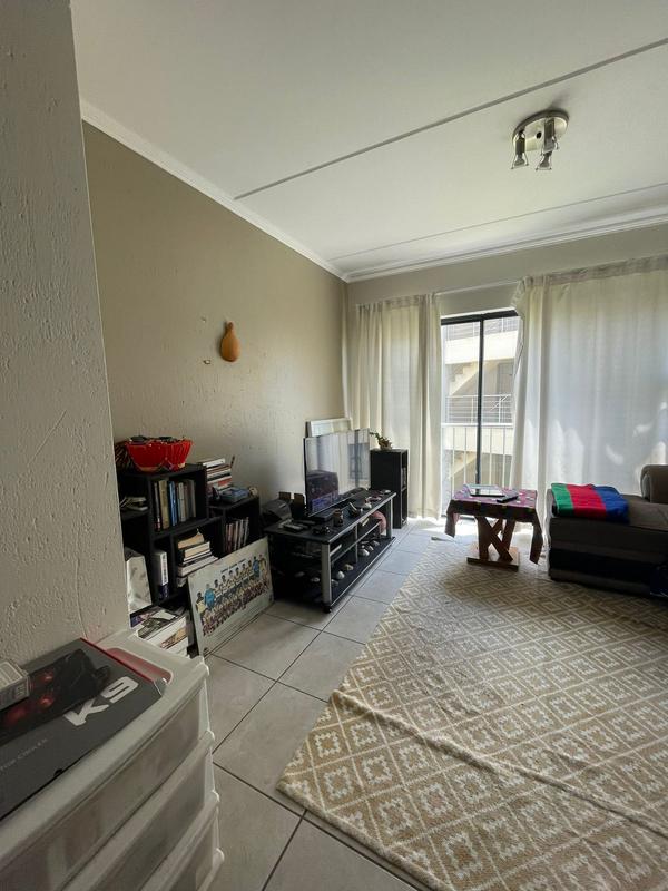 1 Bedroom Property for Sale in Beverley Gauteng