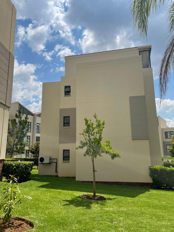 1 Bedroom Property for Sale in Beverley Gauteng