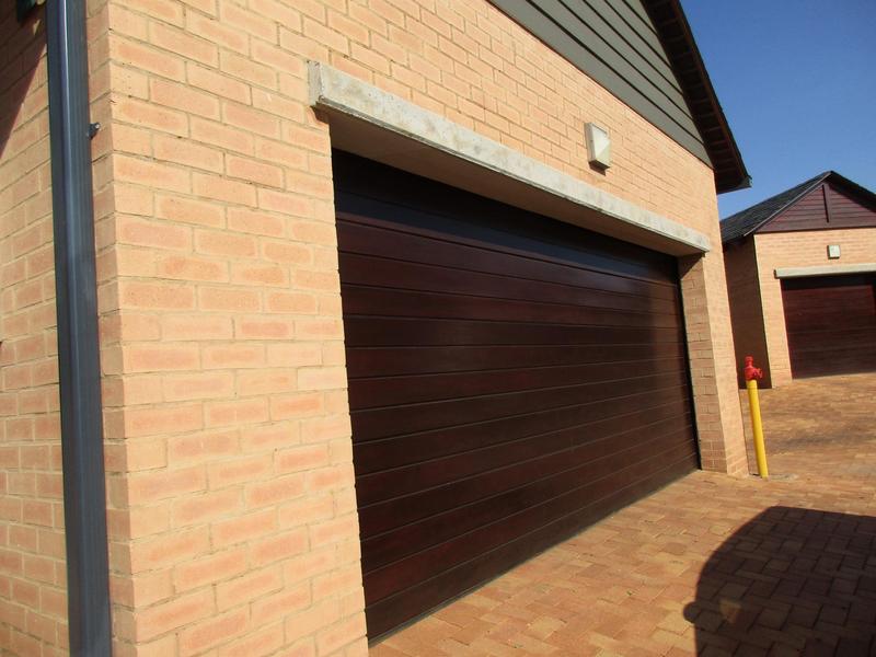 To Let 2 Bedroom Property for Rent in Retire at Midstream Gauteng