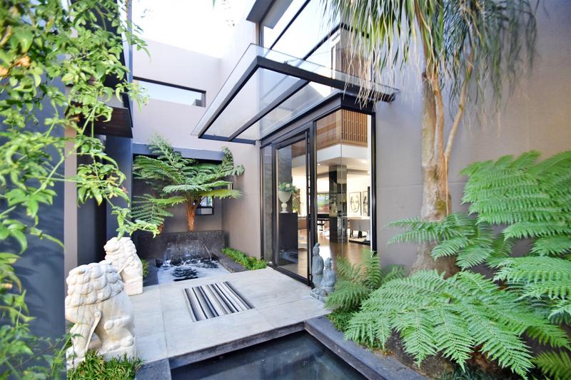 5 Bedroom Property for Sale in Morningside Gauteng