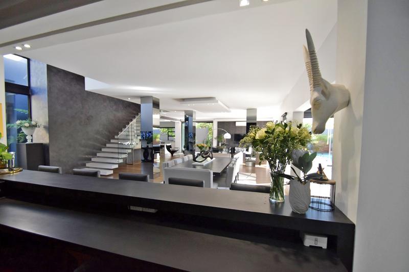 5 Bedroom Property for Sale in Morningside Gauteng