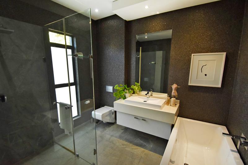 5 Bedroom Property for Sale in Morningside Gauteng