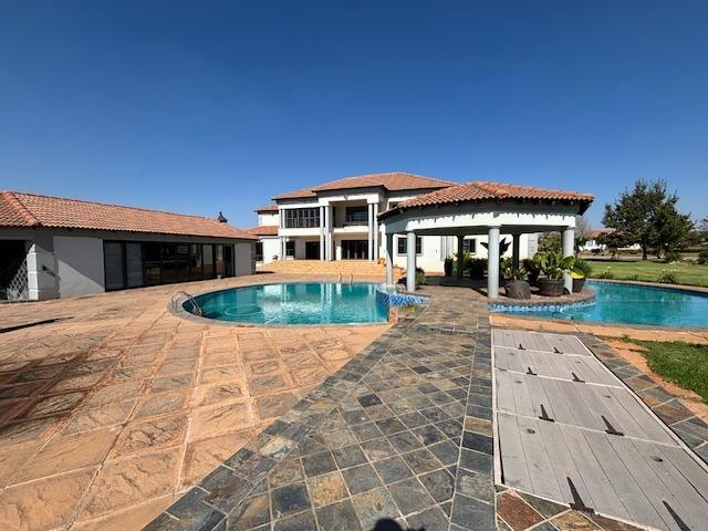 6 Bedroom Property for Sale in Blue Saddle Ranches Gauteng