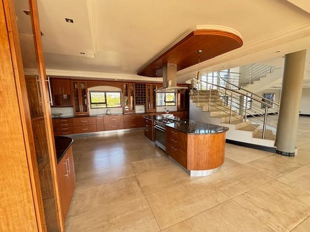 6 Bedroom Property for Sale in Blue Saddle Ranches Gauteng