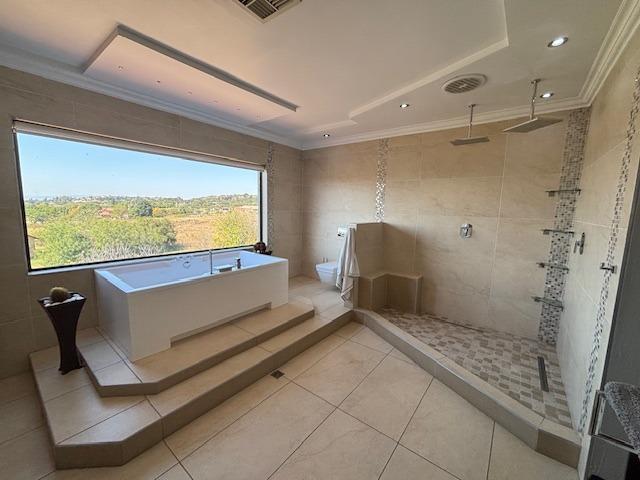 6 Bedroom Property for Sale in Blue Saddle Ranches Gauteng