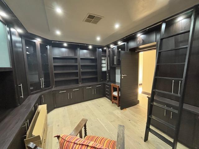 6 Bedroom Property for Sale in Blue Saddle Ranches Gauteng