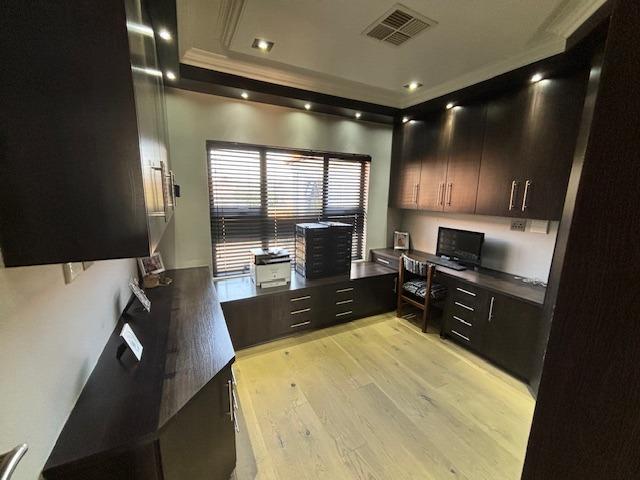 6 Bedroom Property for Sale in Blue Saddle Ranches Gauteng