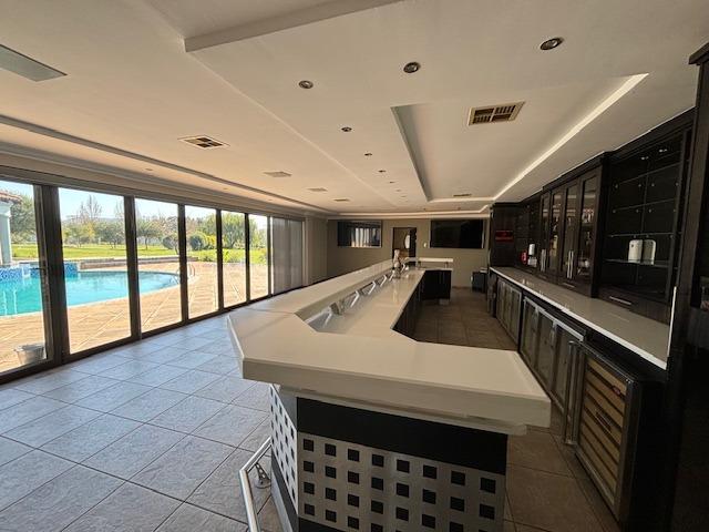 6 Bedroom Property for Sale in Blue Saddle Ranches Gauteng