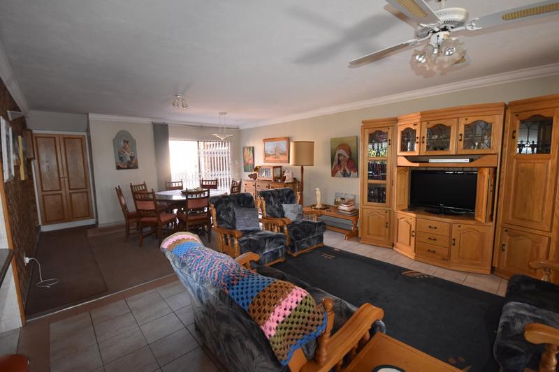 5 Bedroom Property for Sale in Montana Park Gauteng