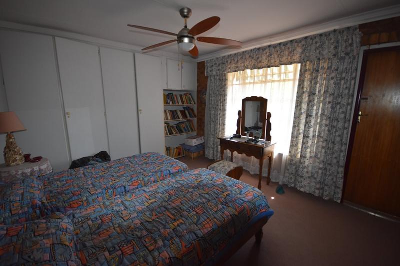 5 Bedroom Property for Sale in Montana Park Gauteng