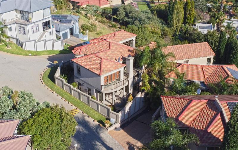 4 Bedroom Property for Sale in Bassonia Rock Gauteng