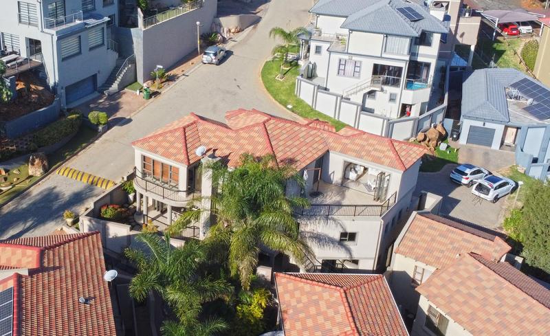4 Bedroom Property for Sale in Bassonia Rock Gauteng