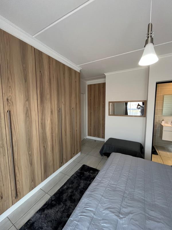 To Let 3 Bedroom Property for Rent in Waterfall Gauteng