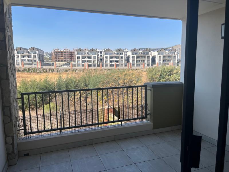 To Let 3 Bedroom Property for Rent in Waterfall Gauteng