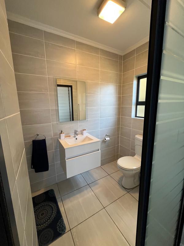 To Let 3 Bedroom Property for Rent in Waterfall Gauteng