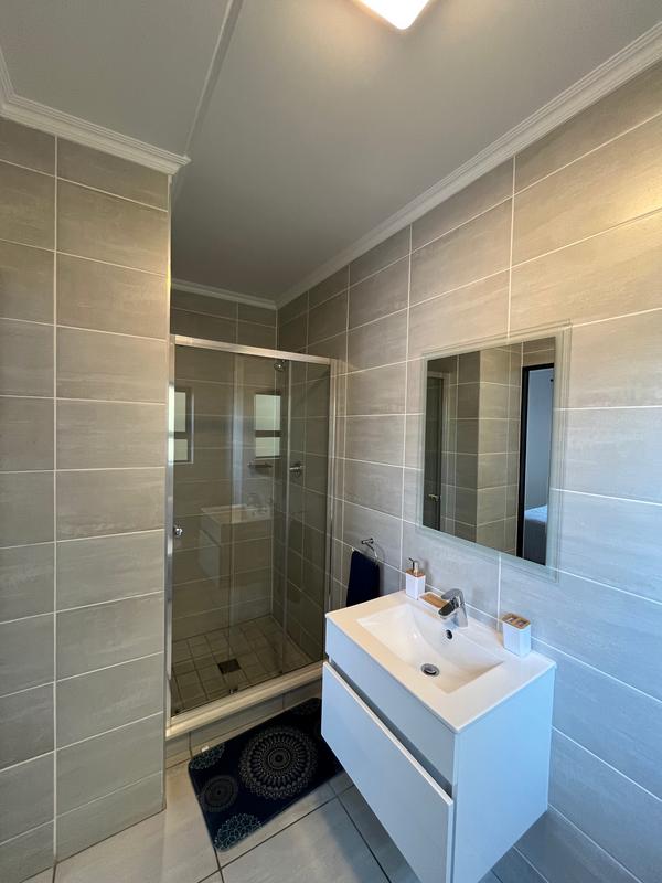 To Let 3 Bedroom Property for Rent in Waterfall Gauteng