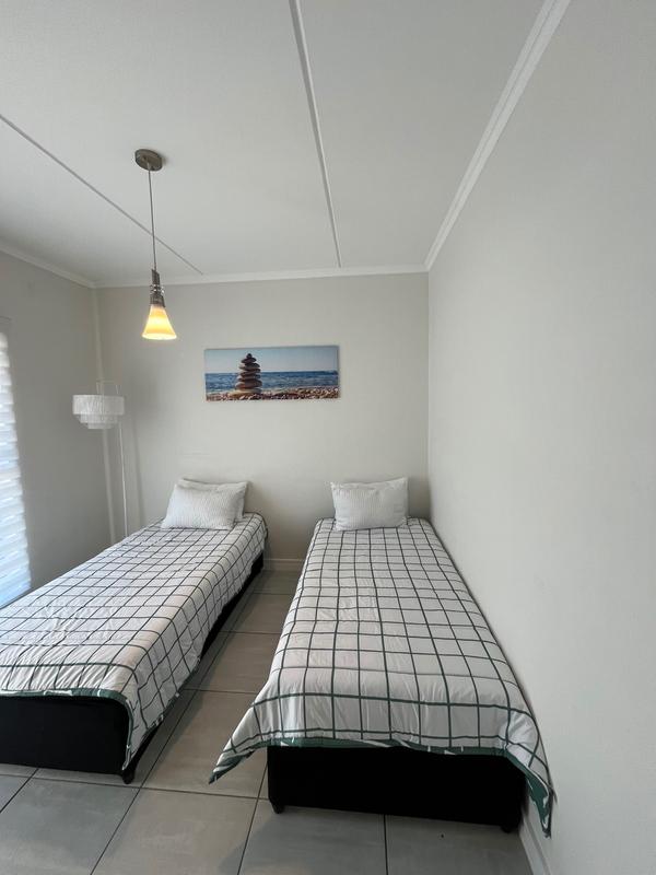 To Let 3 Bedroom Property for Rent in Waterfall Gauteng