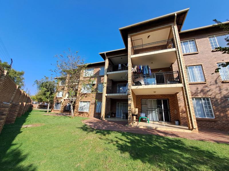 To Let 2 Bedroom Property for Rent in Glen Lauriston Gauteng