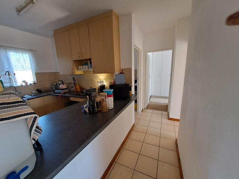 To Let 2 Bedroom Property for Rent in Glen Lauriston Gauteng