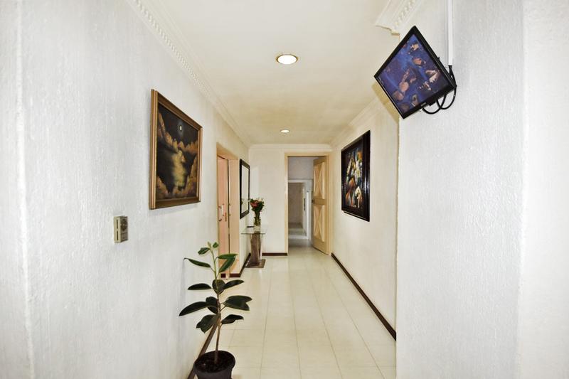 To Let 4 Bedroom Property for Rent in Sandown Gauteng