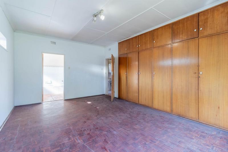 To Let 4 Bedroom Property for Rent in Rembrandt Park Gauteng