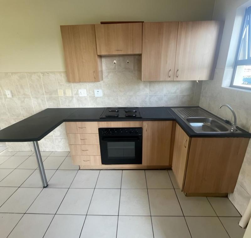 To Let 2 Bedroom Property for Rent in Parkrand Gauteng