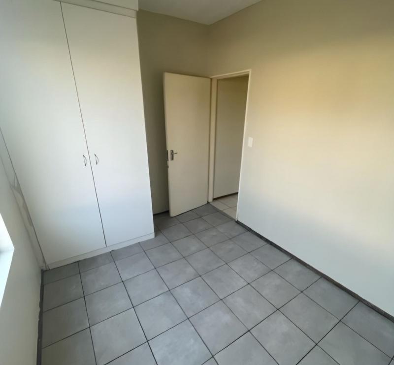 To Let 2 Bedroom Property for Rent in Parkrand Gauteng