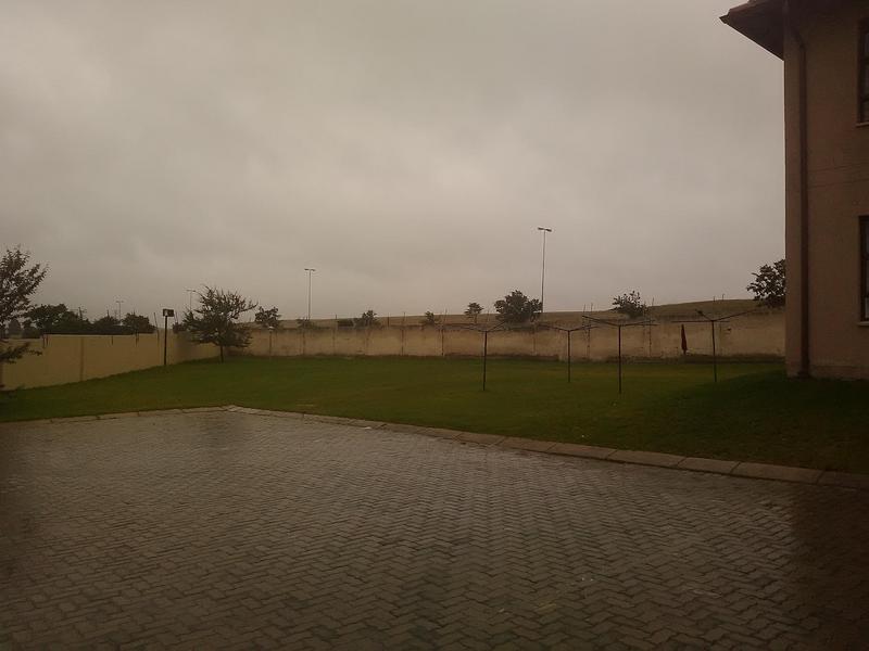 To Let 2 Bedroom Property for Rent in Parkrand Gauteng