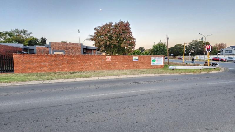 0 Bedroom Property for Sale in Brackenhurst Gauteng