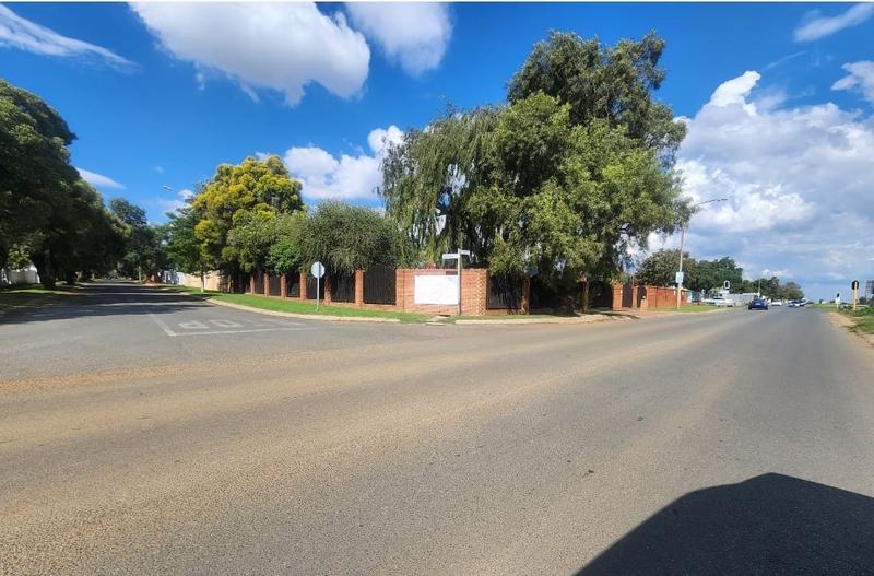 Commercial Property for Sale in Brackenhurst Gauteng