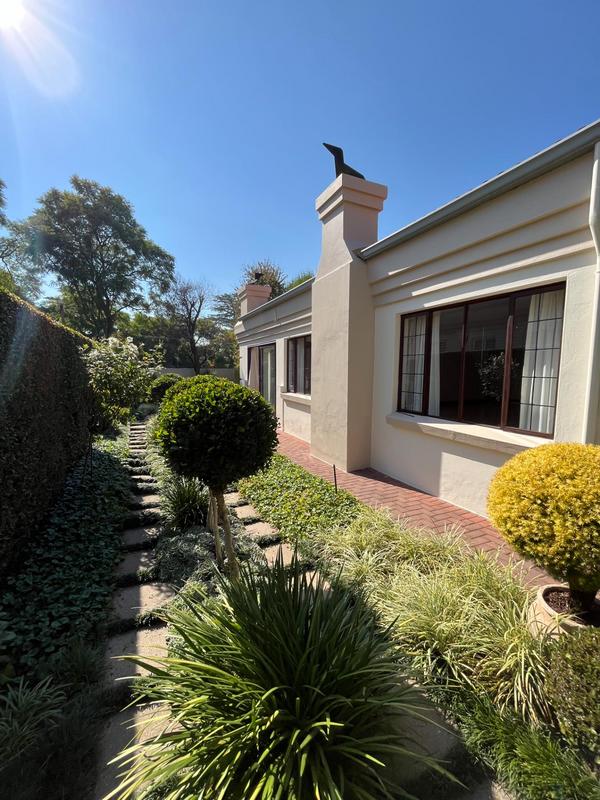 3 Bedroom Property for Sale in Waterkloof Ridge Gauteng