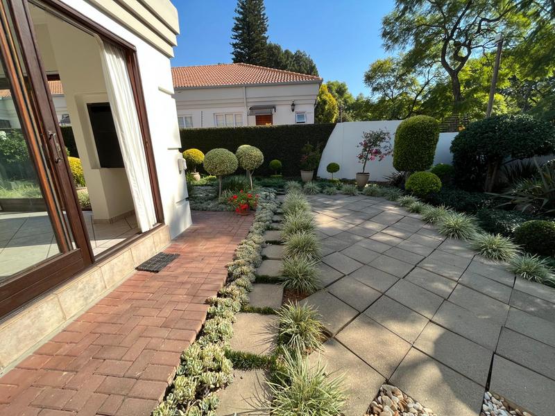3 Bedroom Property for Sale in Waterkloof Ridge Gauteng