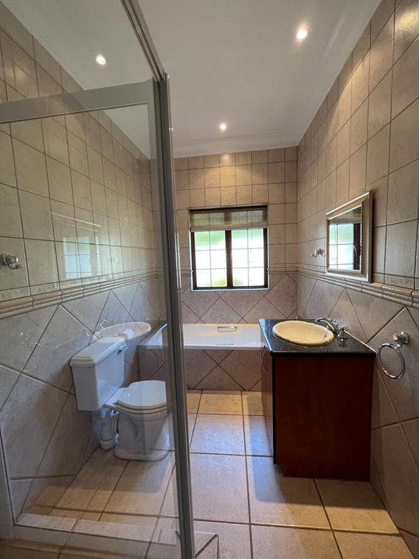 3 Bedroom Property for Sale in Waterkloof Ridge Gauteng